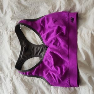 NewBalance sportsbra